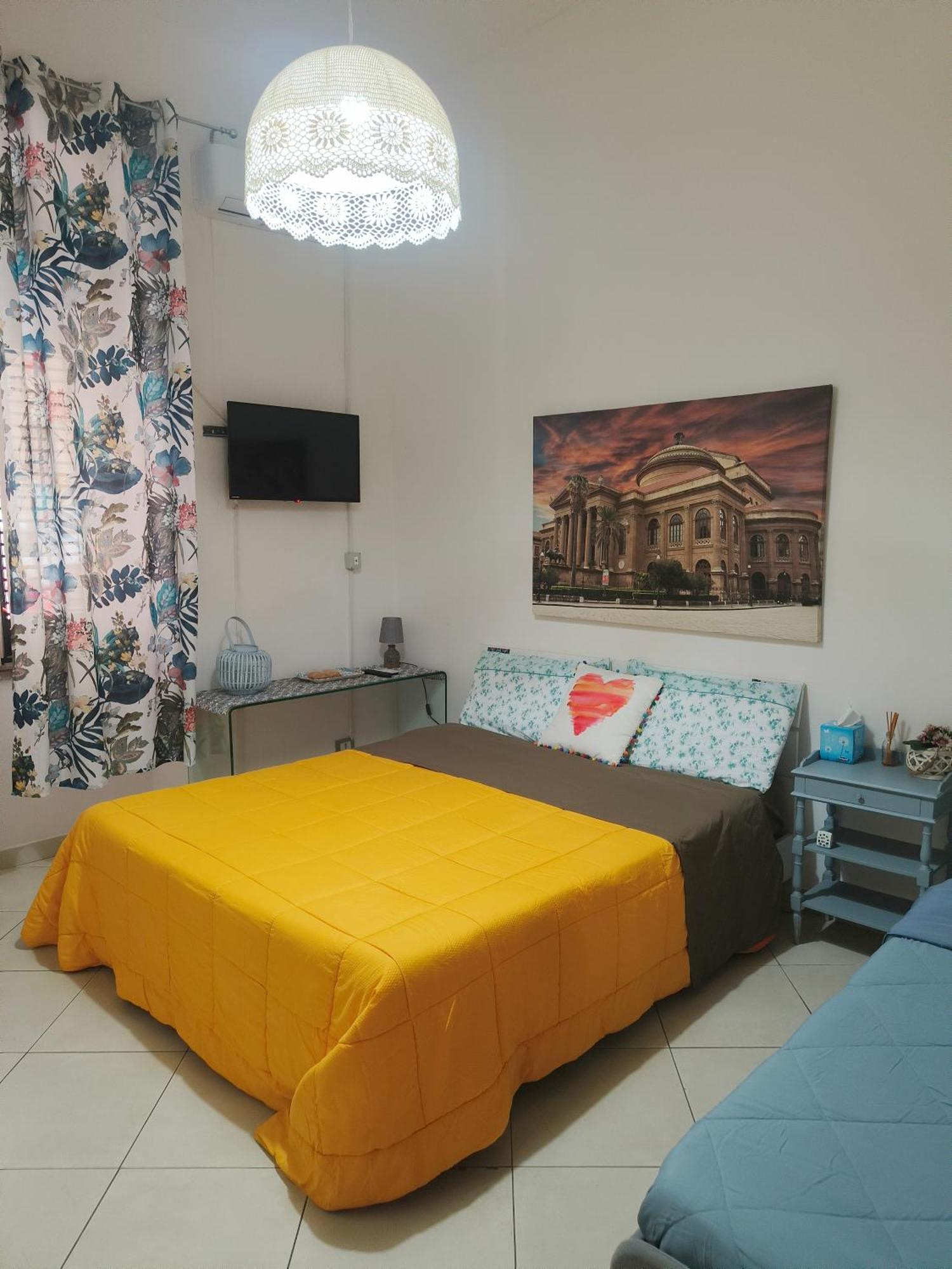 B&B Il Poeta Palermo Luaran gambar