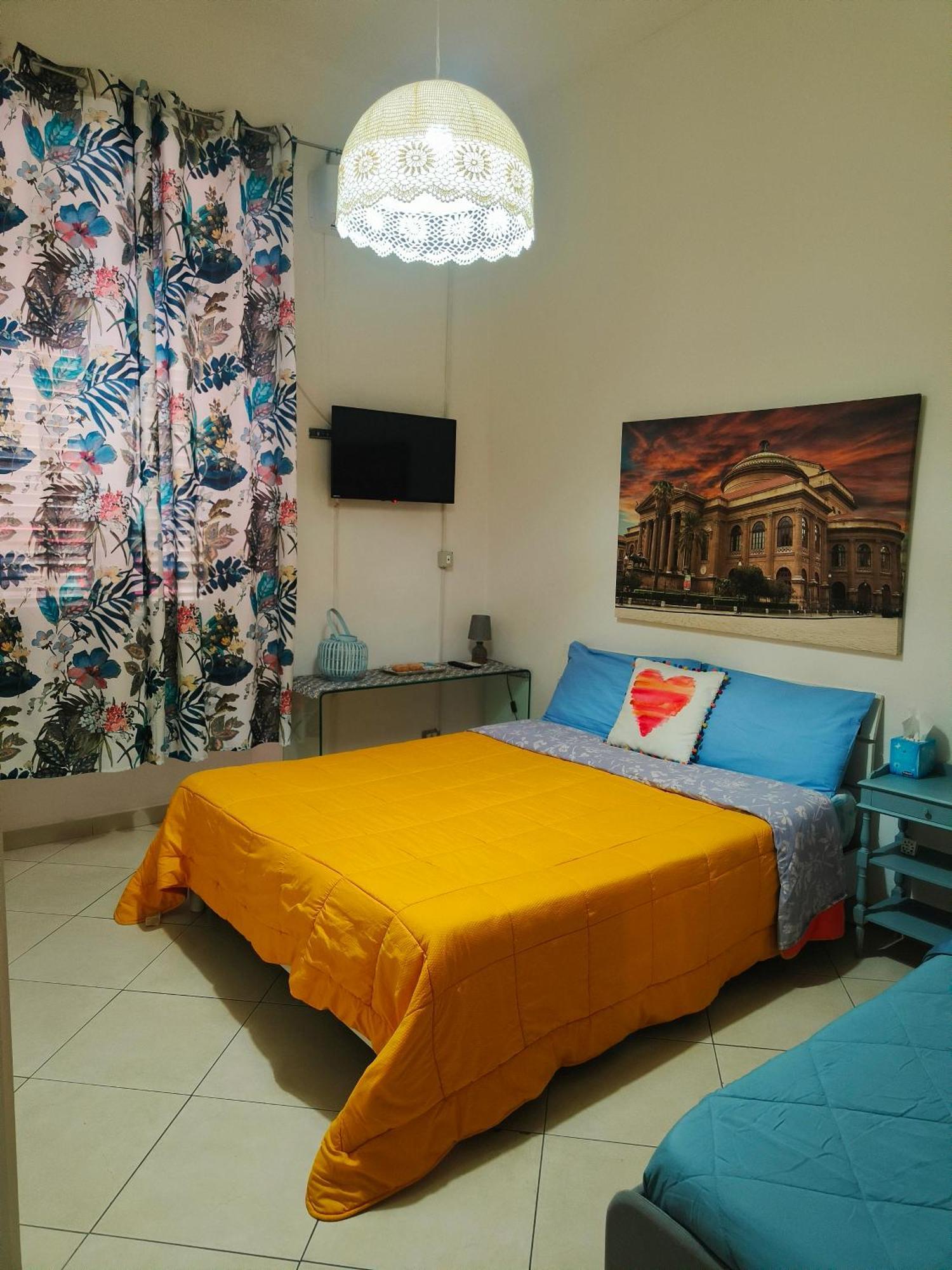 B&B Il Poeta Palermo Luaran gambar