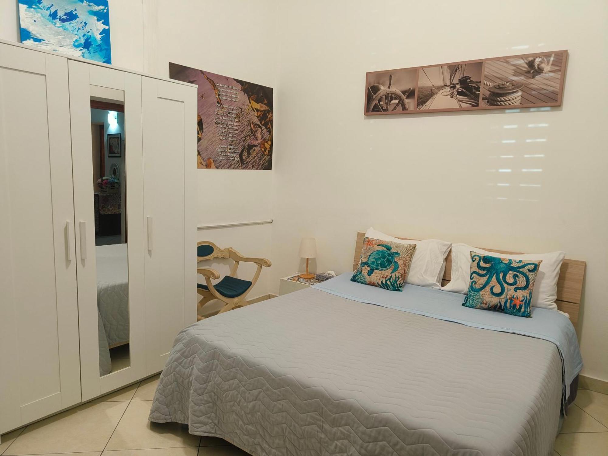 B&B Il Poeta Palermo Luaran gambar